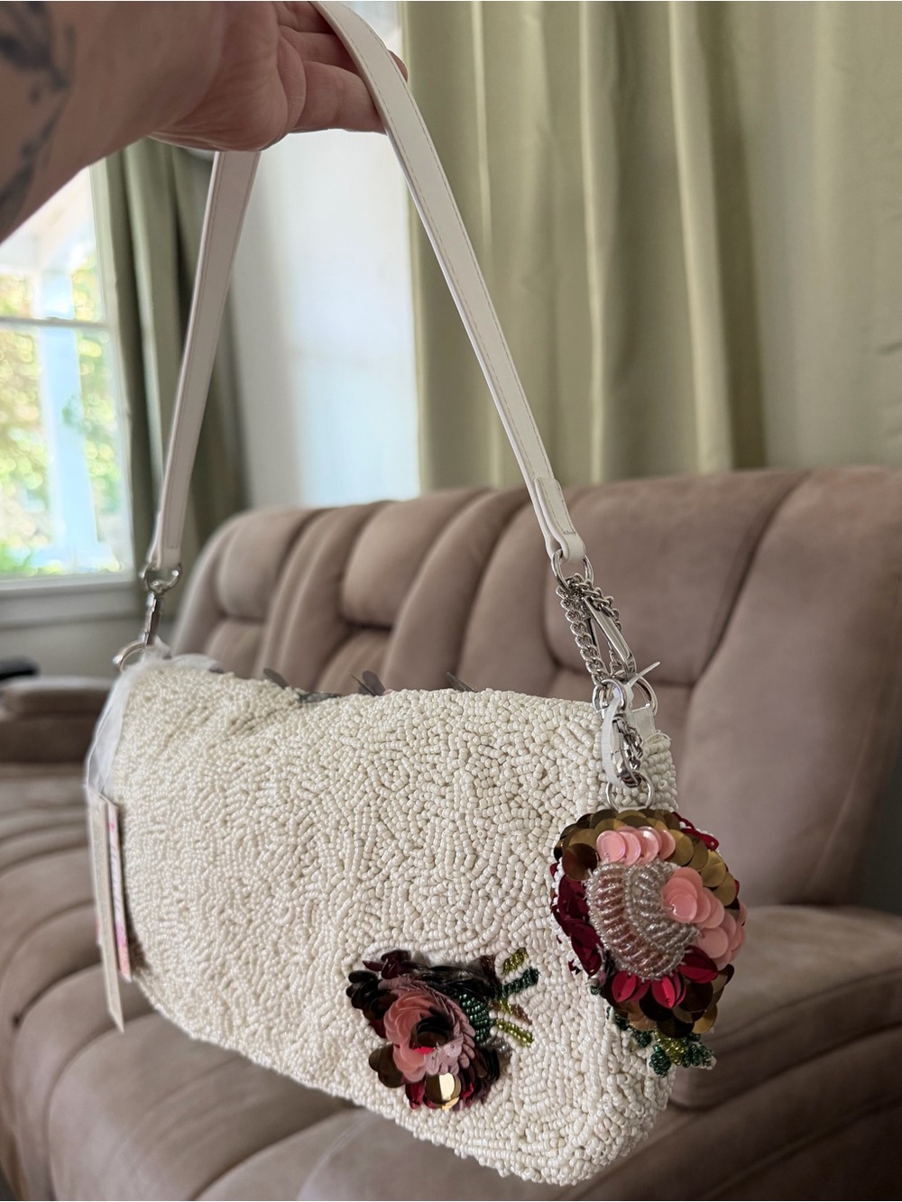 White Hand Beaded Shoulder Bag with Pink & Green Floral Appliqué - Picture 4 of 7